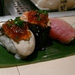 魚がし日本一 立喰寿司 - 冬の三貫王　500円