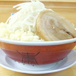 ラーメン龍郎 - ラーメン大盛＋やさいにんにく