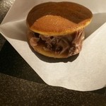 牛角 - 焼きどらアイス