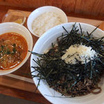 そばうさ - 【限定】スタミナ担々温そば（850円）