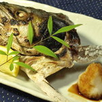 Ajuju - 魚のあら焼き、かぶと焼き、カマ焼きがうまい