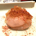 鮨 とかみ - 2016/02_牡丹海老、柚子胡椒ジュレ、海老の殻