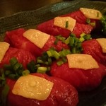 はあと - 馬肉炙り寿司