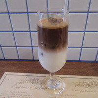 トラットリア ラ タルタルギーナ - アイスカフェラテ