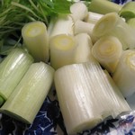 鮪や にばんめ - 自家栽培の下仁田ネギ