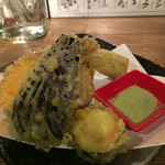 八百屋バル - 天ぷら盛り合わせ
