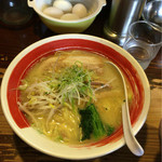 Menkoiya - 鳥塩白湯 細麺 ¥780