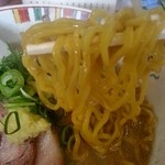 麺屋 彩未 - 2016/2  中太縮れ麺