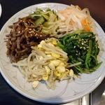 羅羅亭 - 