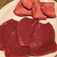 焼肉 ジャンボ はなれ - タン＆ハツ