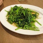 SOMBOON SEAFOOD - 空芯菜炒め