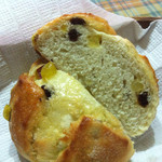 DONQ - なると金時とレーズンがチラホラ