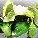 レザン ドール - 魚料理は春のお魚・鰆(さわら)です。
      