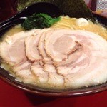 国立大和家 - チャーシュー麺大盛り980円