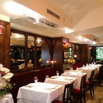 ヴォーロ・コズィ - 落ち着いた店内