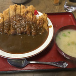 天六食堂 - カツカレー＝７００円
            熱い味噌汁付