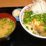 玄品 池袋 ふぐ・うなぎ・かに料理 - 唐揚げ丼