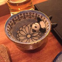 焼鳥YAMATO - こちらも栗田尚子さんの作品。パンダが泳いでる〜！