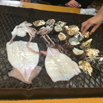 海上カキ焼き 幸栄丸 - 料理写真: