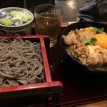 高田屋 仙台駅前店 - 炭火焼鳥の親子丼とごまそばセット（￥８３０）