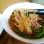 台湾料理 天満 - 縮れ細麺