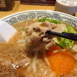 丸源ラーメン - 肉アップ