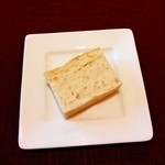 ビストロリュエル - セットのパン