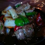 牛肉と野菜の黒こしょう炒め