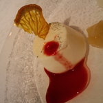 ヴォーロ・コズィ - パンナコッタ