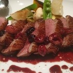 モダンカタランスパニッシュ ビキニ - 【2016年2月】鴨のベリーソース　2376円