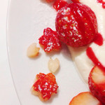 ヴァニエール - 桜の季節が近くなると…