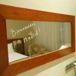 TRYP Madrid Alameda Aeropuerto Hotel - 「ようこそマドリードへ」　洒落てますな