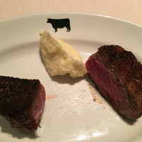 37 Steakhouse & Bar - 