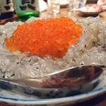 産直屋 たか - (2/20)生シラス・イクラご飯