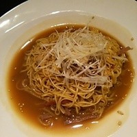 雅苑酒家 本店 - しょうがと糸切りネギの煮込みそば