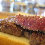 鉄板焼ステーキ 一ッ葉ミヤチク - 