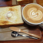 フェブラリーカフェ - ２０１６．２私のカフェラテ＋バタートースト～♬　
                                