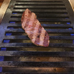 立喰い焼肉 治郎丸 - 豚ハラミ 80円