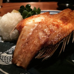 魚輝 - 