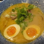 Miujin Soba - 明神そば (醤油 細麺) 味玉トッピング  820円