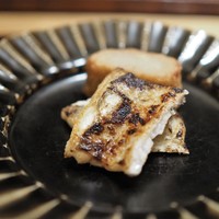 神楽坂 石かわ - 焼物　穴子　海老芋
                  