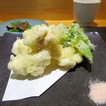 石臼挽き蕎麦 石づか - 鱈の白子と蕗の薹の天婦羅（2016.Feb)