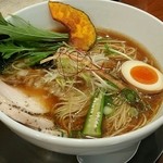 暁 製麺 - 魚介だしらぁめん