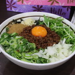 台湾まぜそば はなび - カレー台湾まぜそば、少しだけ具がちがう