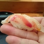 寿司割烹 魚紋 - ランチ 鯛。リフト(^-^)/
      