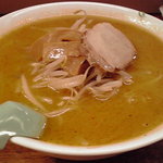満龍 - ミソカレー。デフォでネギ抜き
