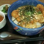 Oshoku Jidokoro Hacchou - かつ丼730円（税込）。とろりとした出汁に玉ねぎの甘さも。玉子は半熟の最高の状態。カツは肉厚で揚げたてサクサク。ご飯は地元産の旨いコシヒカリ。ちょっと味付け濃い。