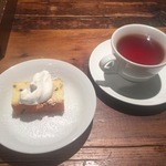 LA COCORICO - デザートとドリンクのホットティ