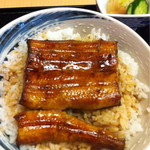 登亭 - うな丼 1番安いやつ