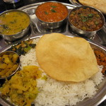 インド食堂 チャラカラ - カレー３品ライスセット